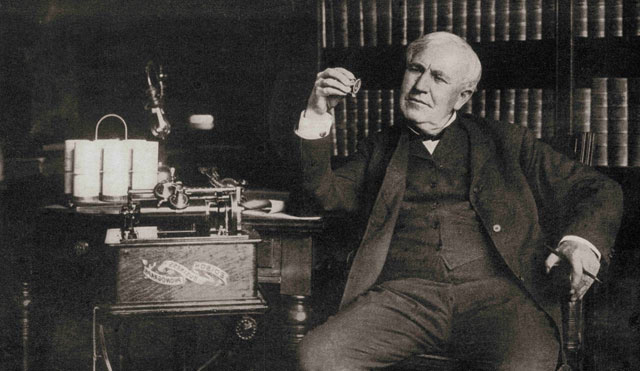 Thomas Edison dan Eksperimen Kontroversialnya: Telepon untuk Berkomunikasi dengan Arwah